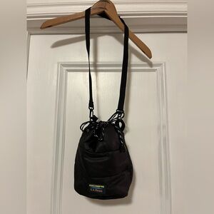 L.L. Bean Black Puffy Small Drawstring Bucket Bag Purse LL Bean Puffer